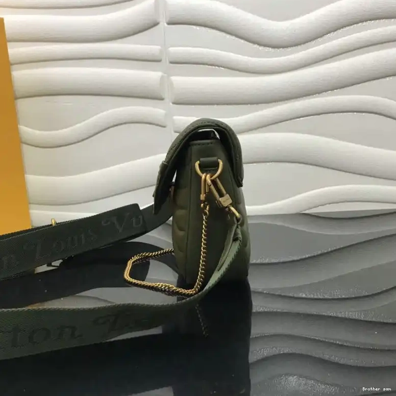 Brother sam 205FY0109 LV Bags 0516